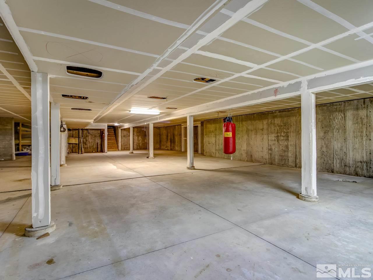 20575 Cooke Drive Reno, NV 89521 - Photo 18 of 25 a view of an empty room