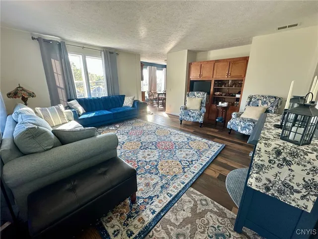 $389,900 | 26172 Walrath Road, Lyme, NY 13622