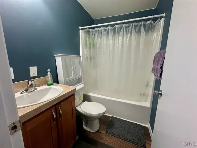 $389,900 | 26172 Walrath Road, Lyme, NY 13622