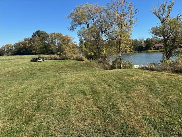 $389,900 | 26172 Walrath Road, Lyme, NY 13622