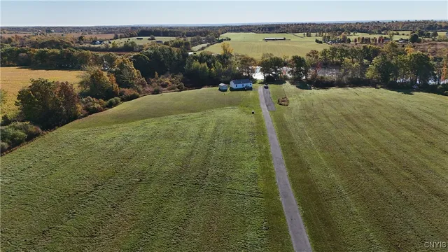 $389,900 | 26172 Walrath Road, Lyme, NY 13622