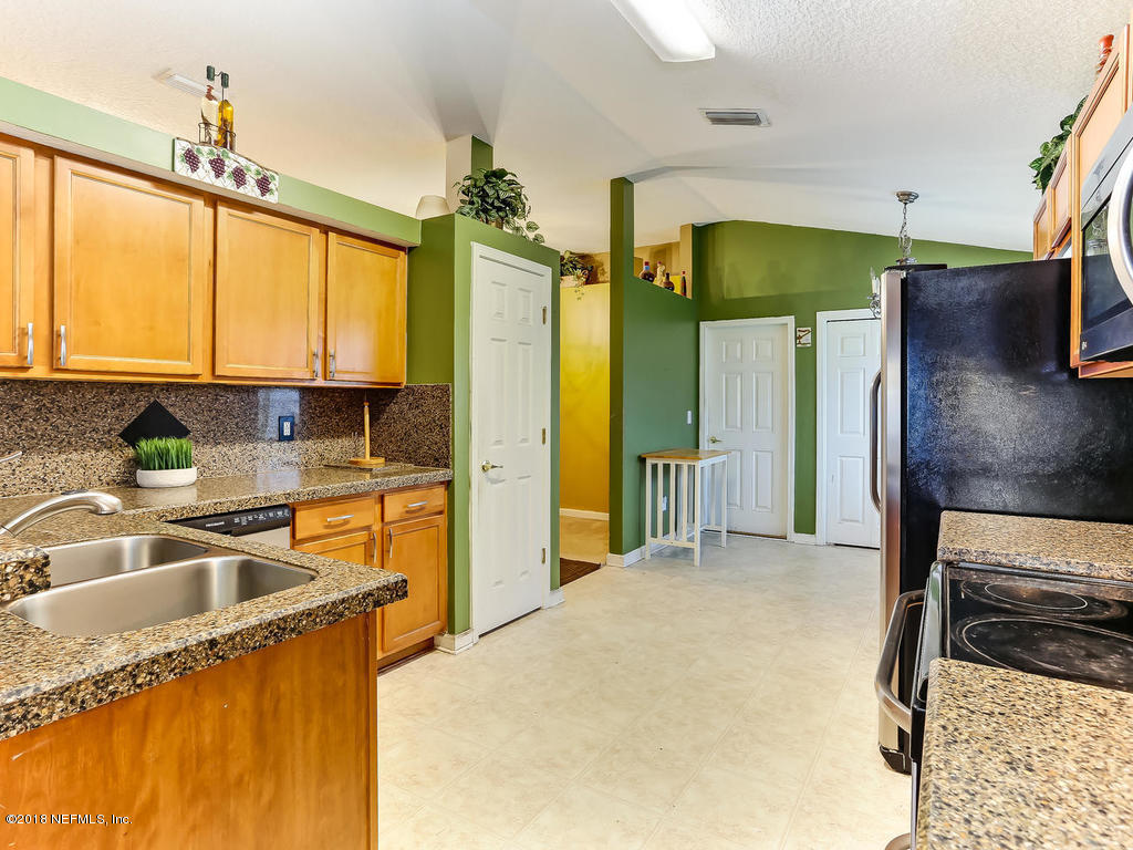 11873 Raindrop Road Jacksonville, FL 32219 - Photo 21 of 47 11873 Raindrop Rd Jacksonville-023-9-Kit