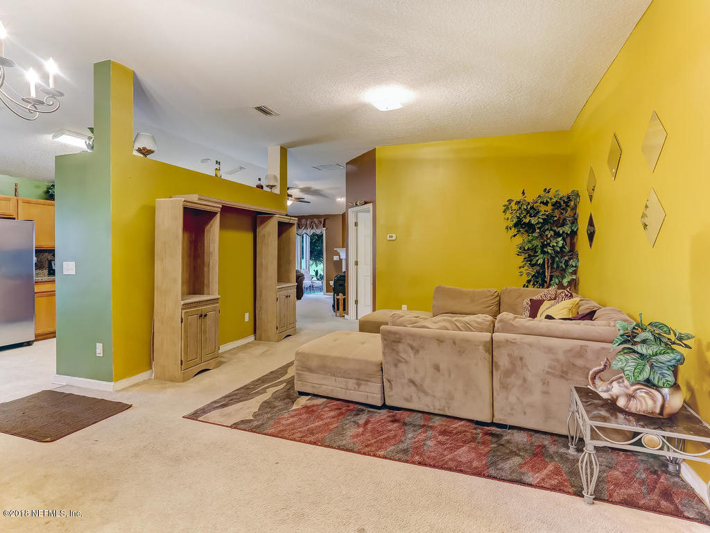 11873 Raindrop Road Jacksonville, FL 32219 - Photo 6 of 47 Living Room