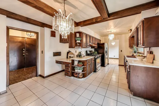 $475,000 | 823 Cambridge Row, Addison, IL 60101