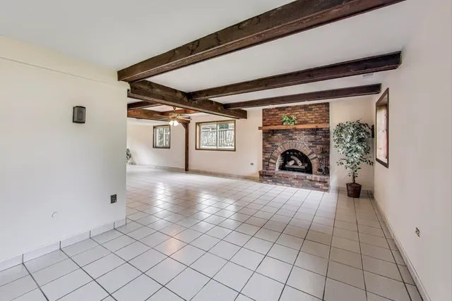 $475,000 | 823 Cambridge Row, Addison, IL 60101