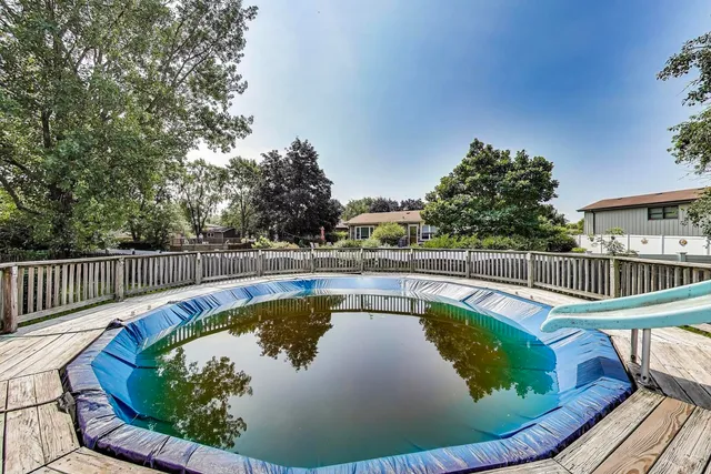 $475,000 | 823 Cambridge Row, Addison, IL 60101