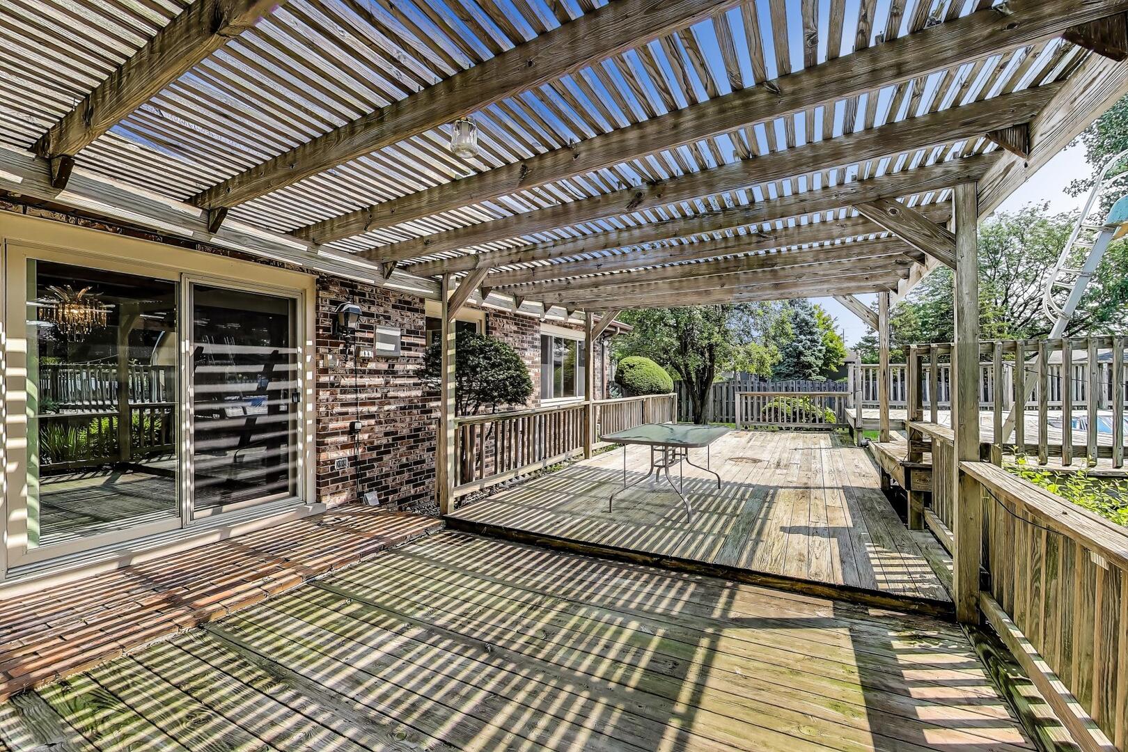 823 Cambridge Row Addison, IL 60101 - Photo 39 of 46