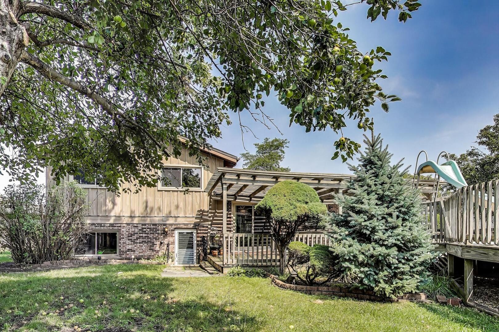 823 Cambridge Row Addison, IL 60101 - Photo 42 of 46