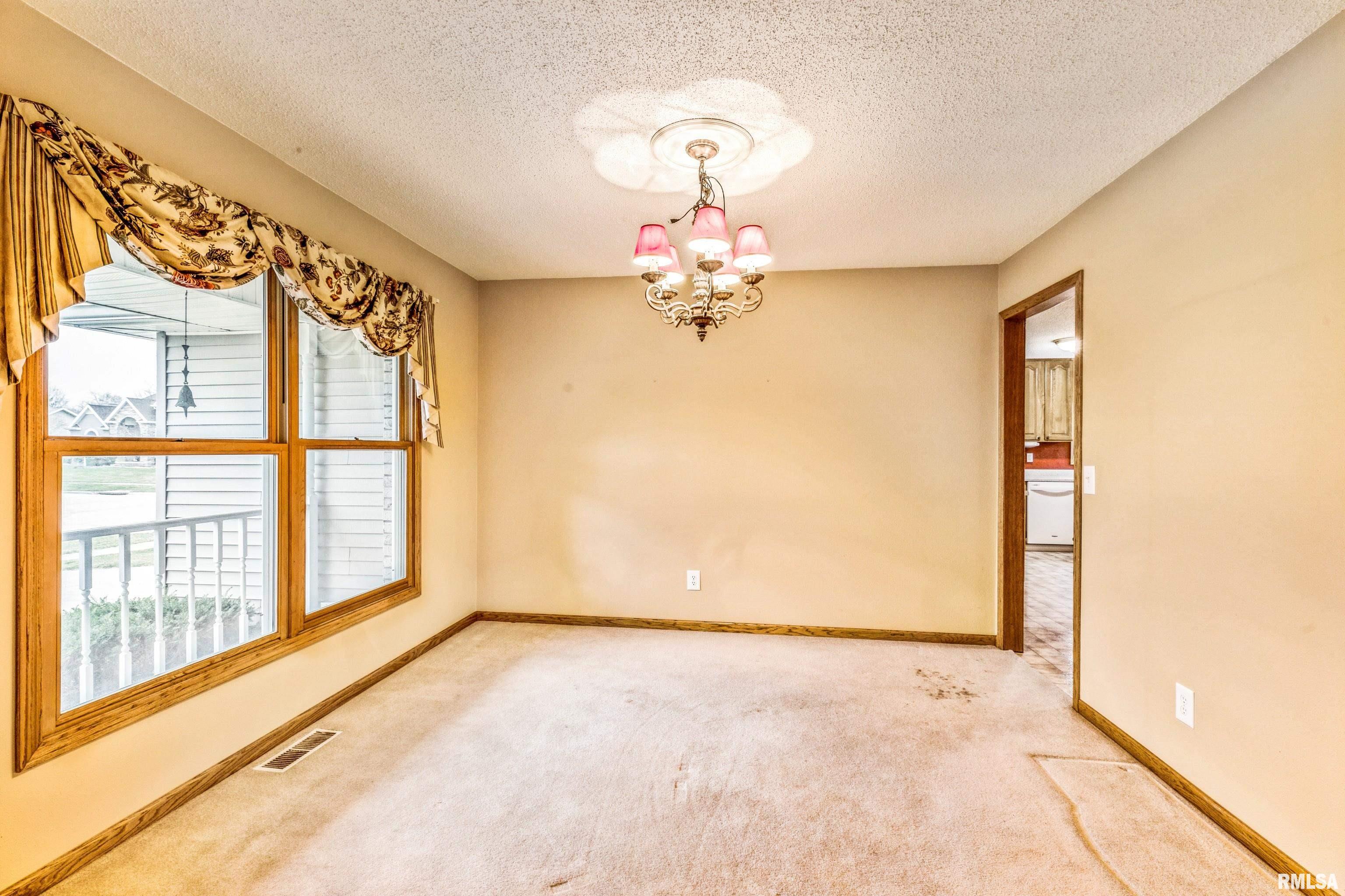 803 Wild Rose Road Wilton, IA 52778 - Photo 8 of 30 Gallery Image 8