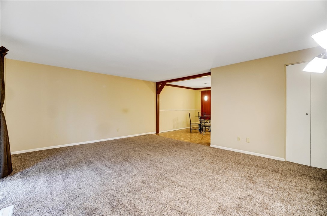 6612 Hemingway Road Huber Heights, OH 45424 - Photo 15 of 35