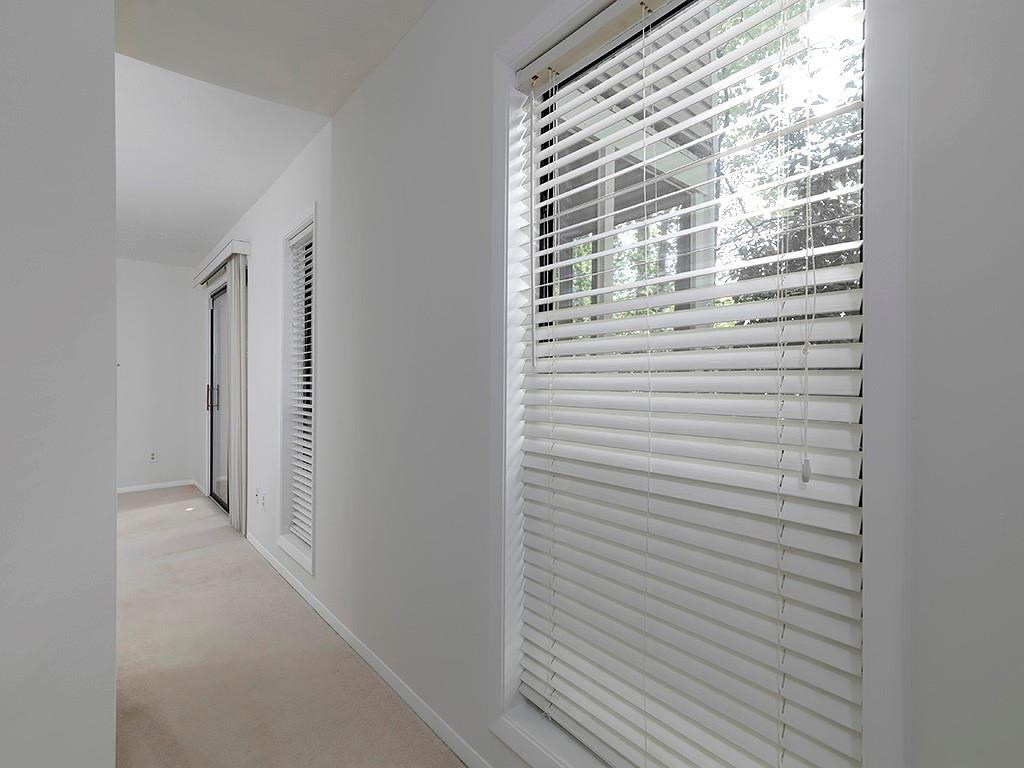 1316 Wynnes Ridge Circle Southeast Marietta, GA 30067 - Photo 7 of 29 a view of a bathroom