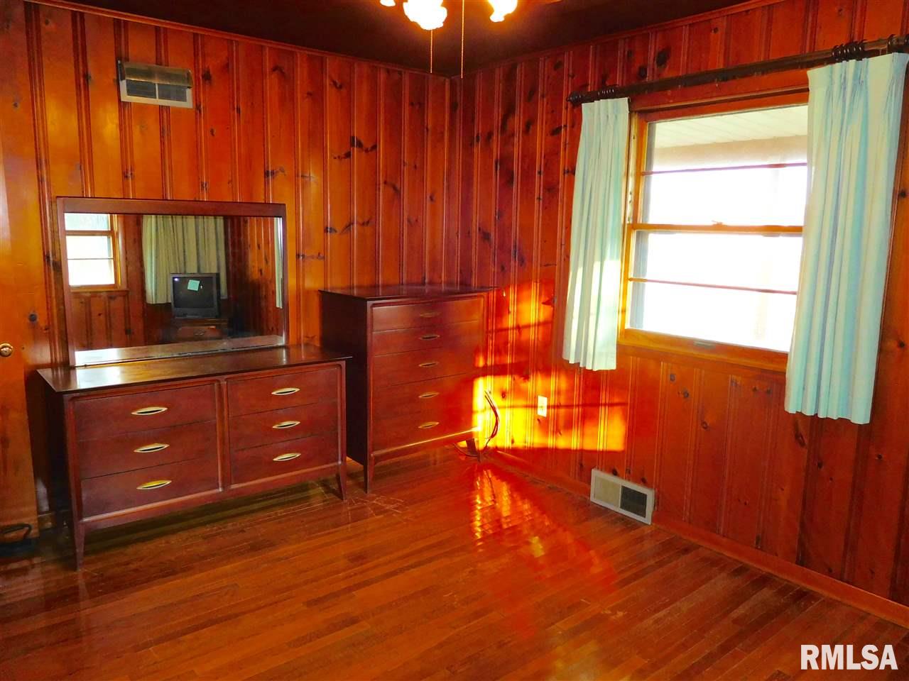 3817 South Paramount Road Bartonville, IL 61607 - Photo 11 of 25 Gallery Image 11