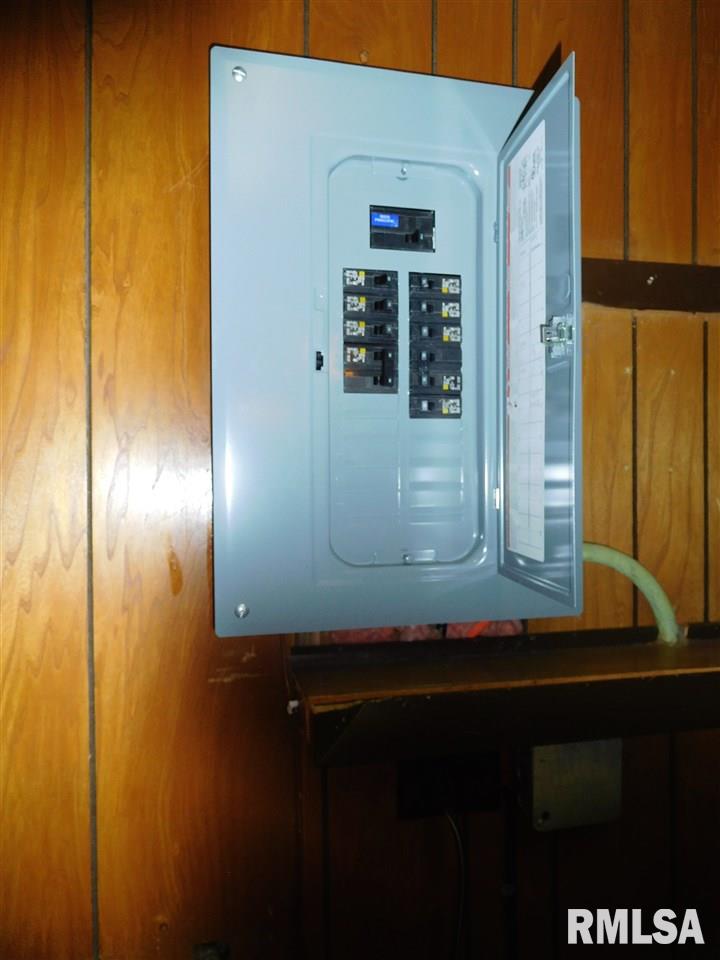 3817 South Paramount Road Bartonville, IL 61607 - Photo 17 of 25 Gallery Image 17