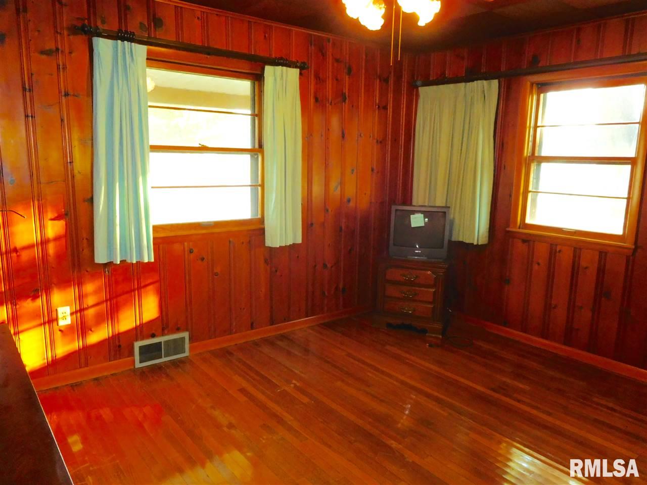 3817 South Paramount Road Bartonville, IL 61607 - Photo 10 of 25 Gallery Image 10