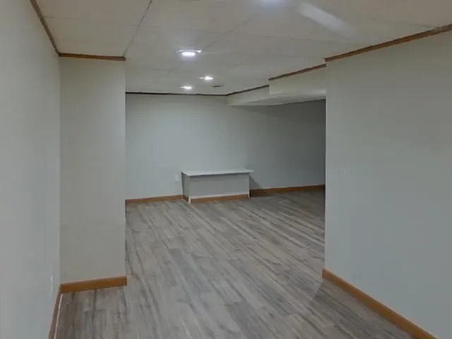 $2,129 | 1000 Concordia Avenue, St. Paul, MN 55104