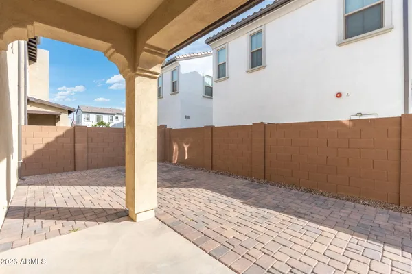 $2,550 | 3925 East Megan Street, Gilbert, AZ 85295