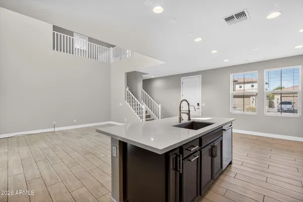 $2,550 | 3925 East Megan Street, Gilbert, AZ 85295