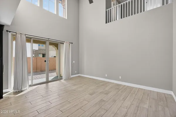 $2,550 | 3925 East Megan Street, Gilbert, AZ 85295