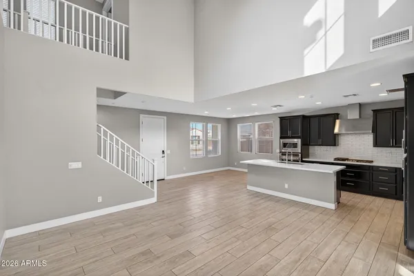 $2,550 | 3925 East Megan Street, Gilbert, AZ 85295