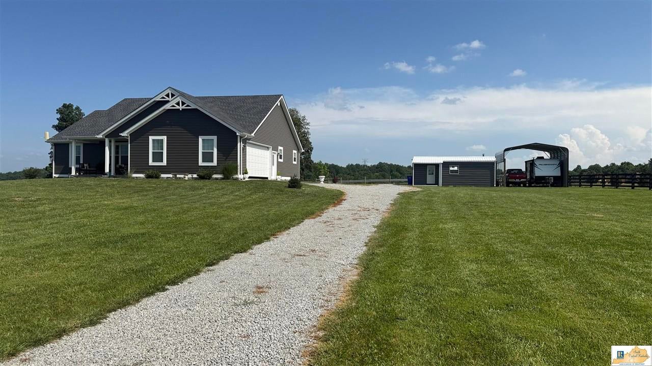 3177 Randolph Goodluck Road Summer Shade, KY 42166 - Photo 8 of 49 Gallery Image 8