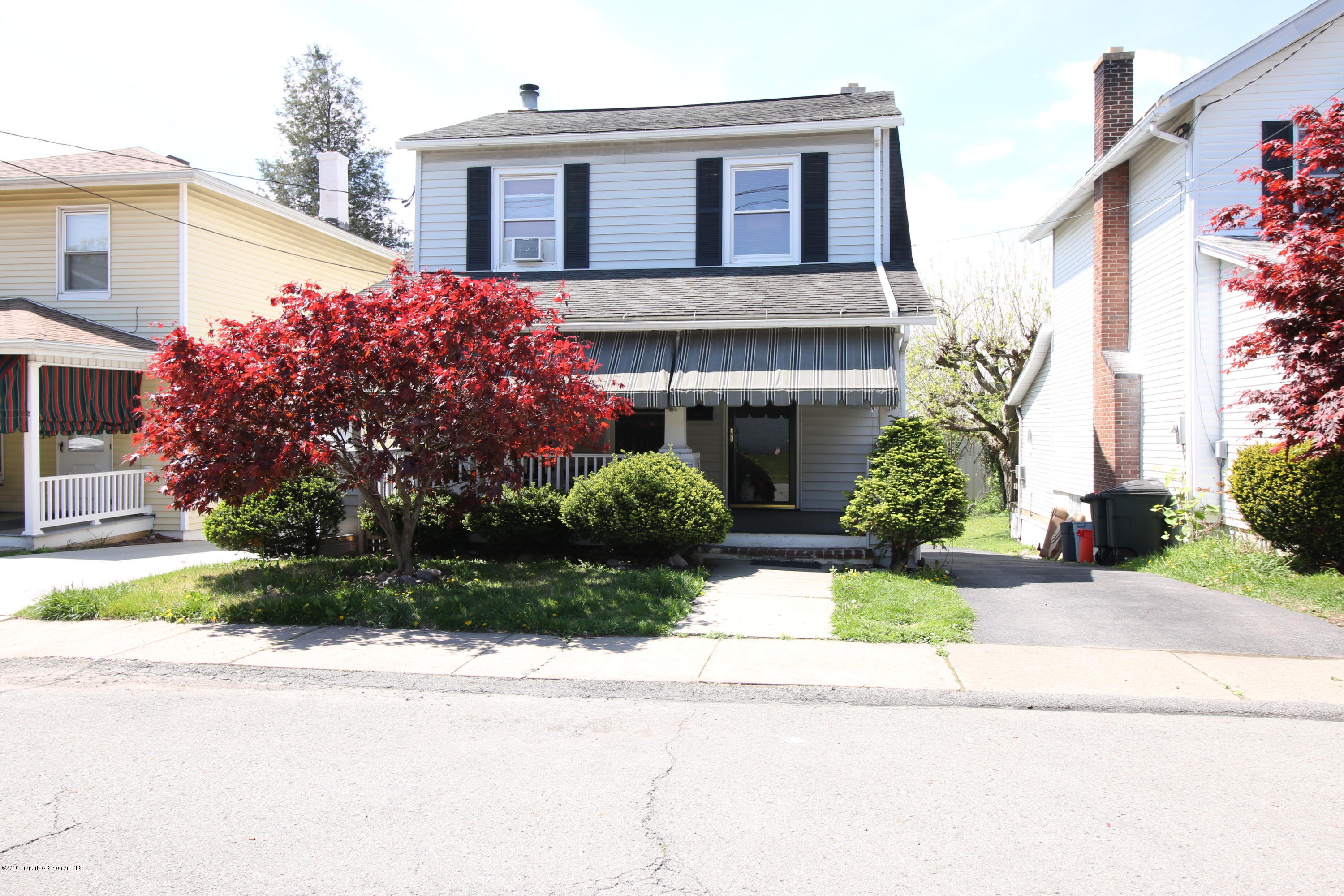 1522 Holly Road Dunmore, PA 18509 - Photo 1 of 19 Gallery Image 1