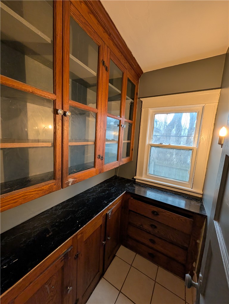 82 Fairbanks Street Rochester, NY 14621 - Photo 27 of 39 Lower Apartment