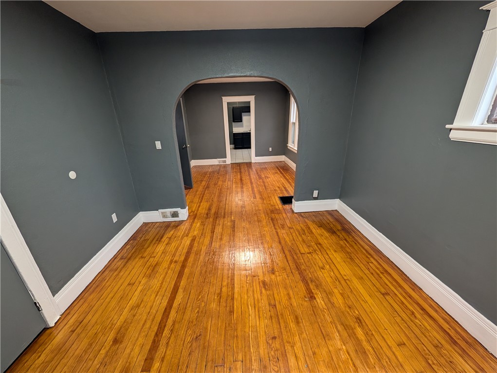 82 Fairbanks Street Rochester, NY 14621 - Photo 32 of 39 Lower Apartment