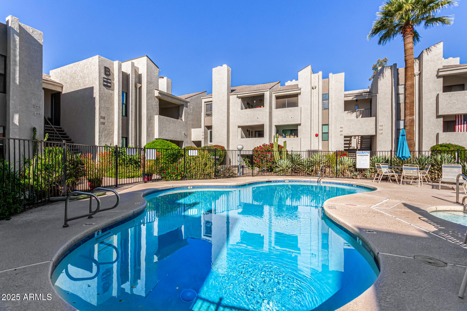 7502 East Thomas Road, Unit 110 Scottsdale, AZ 85251 - Photo 18 of 22 Community Pool