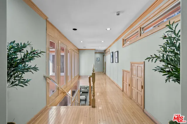 $4,655,000 | 2103 North Hobart Boulevard, Los Angeles, CA 90027