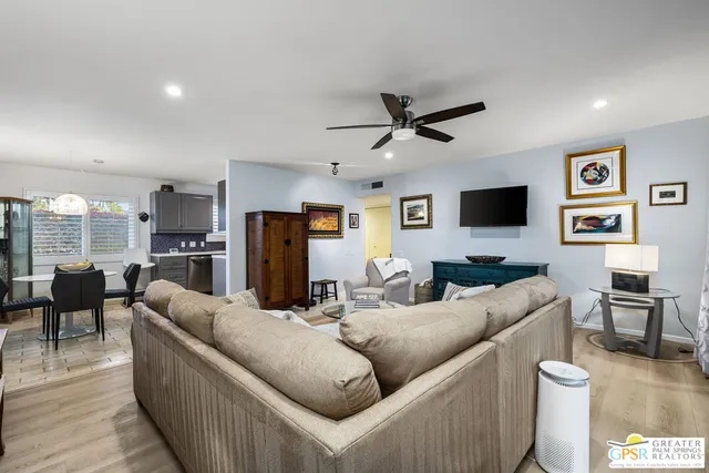 $359,999 | 2393 South Sky View Drive, Unit 1, Palm Springs, CA 92264