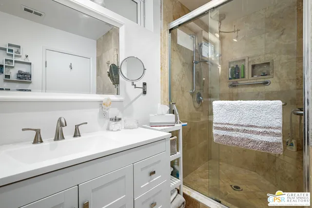 $359,999 | 2393 South Sky View Drive, Unit 1, Palm Springs, CA 92264