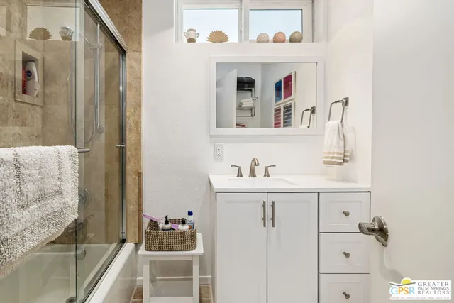 $359,999 | 2393 South Sky View Drive, Unit 1, Palm Springs, CA 92264