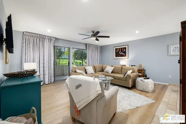 $359,999 | 2393 South Sky View Drive, Unit 1, Palm Springs, CA 92264