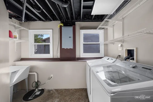 $429,000 | 2504 Brook Lane, Aurora, IL 60504