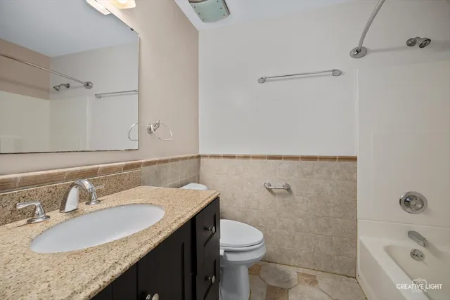 $429,000 | 2504 Brook Lane, Aurora, IL 60504