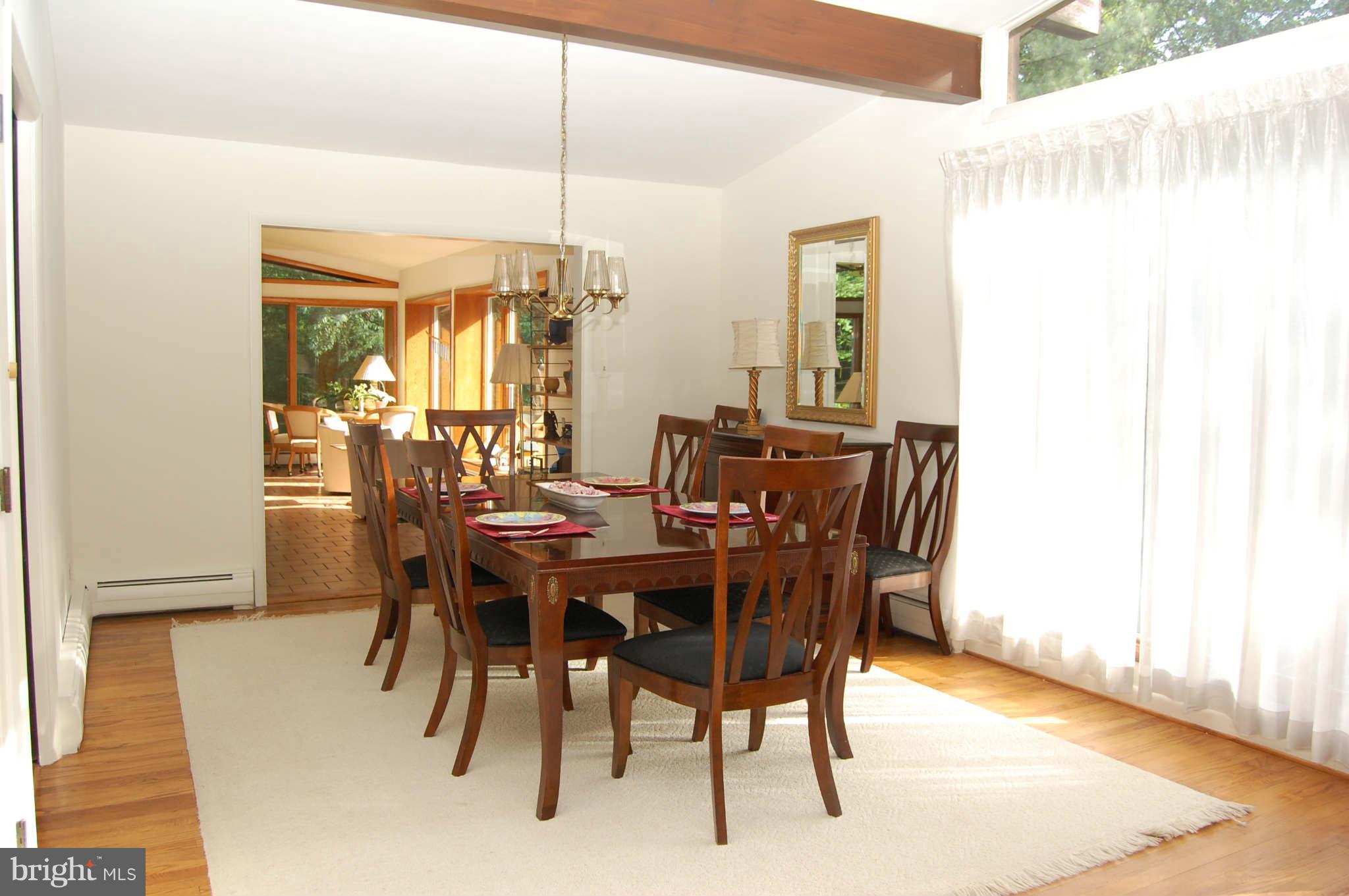 5525 Green Bridge Road Dayton, MD 21036 - Photo 10 of 30 windows & hardwood floors. Great FLOW!