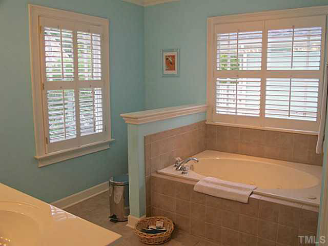 514 Pace Street Raleigh, NC 27604 - Photo 11 of 21 Master Bath/Spa