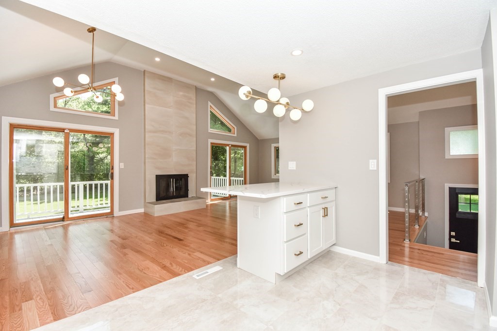 65 Overlook Drive Framingham, MA 01701 - Photo 6 of 42