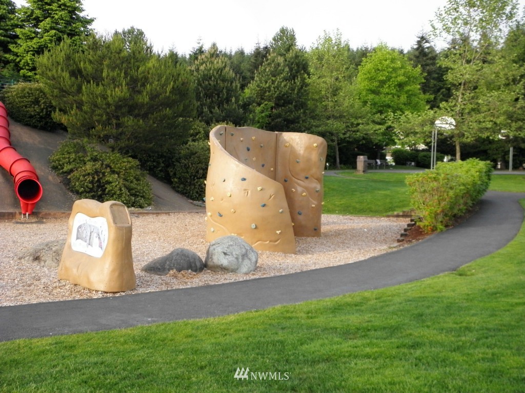 27410 Maple Ridge Way Southeast Maple Valley, WA 98038 - Photo 25 of 25