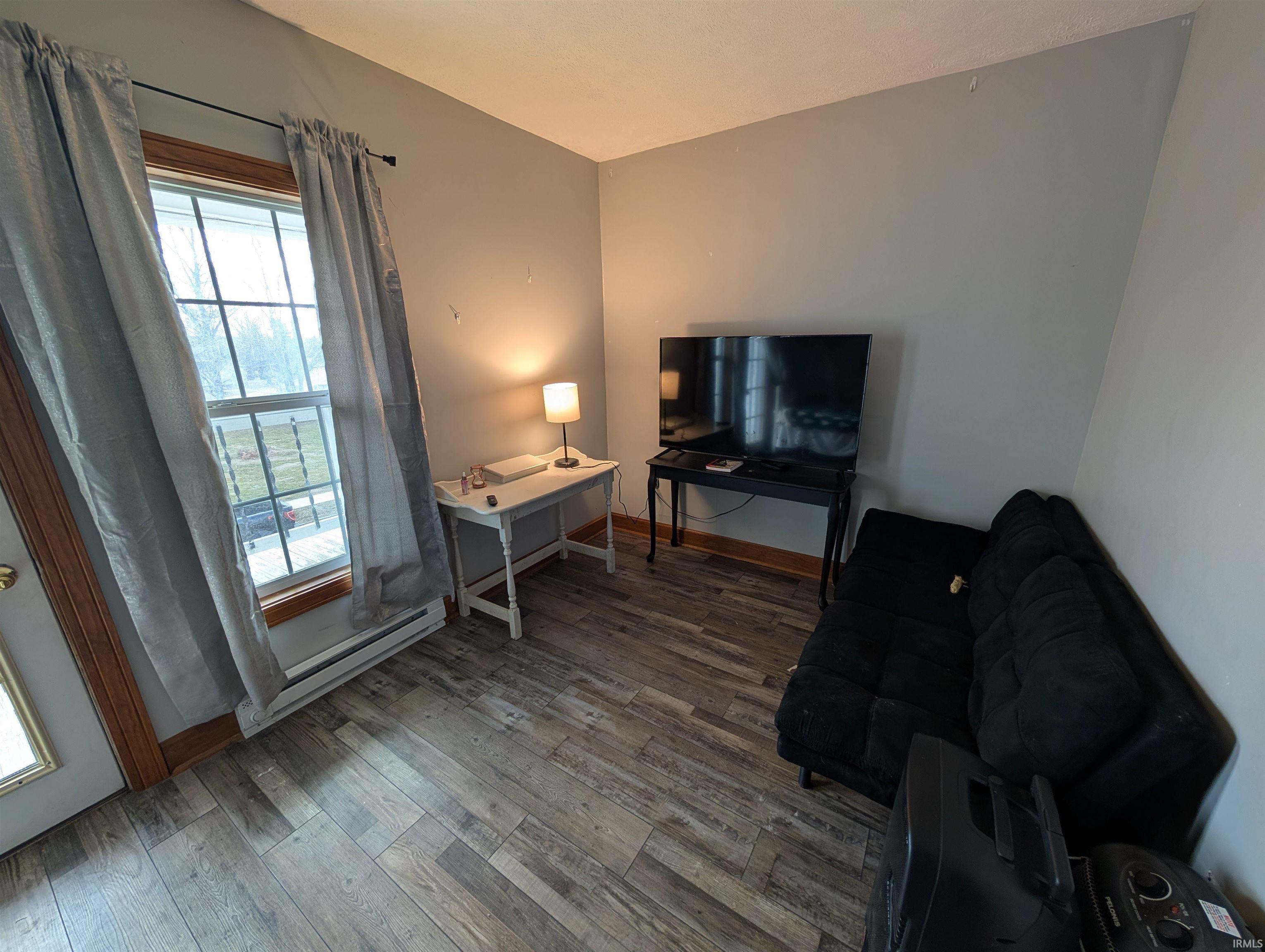 620 West 3rd Street Bicknell, IN 47512 - Photo 4 of 23