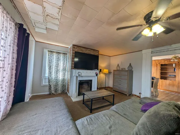 $125,900 | 620 West 3rd Street, Bicknell, IN 47512