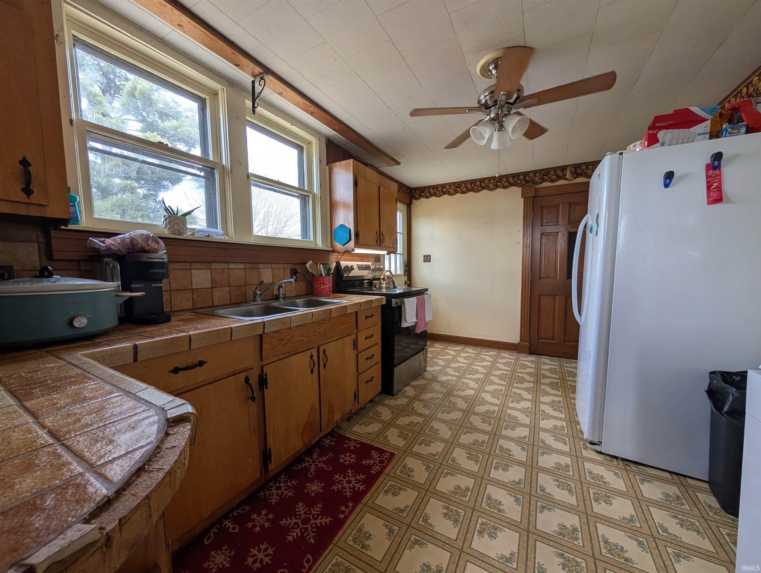 620 West 3rd Street Bicknell, IN 47512 - Photo 7 of 23