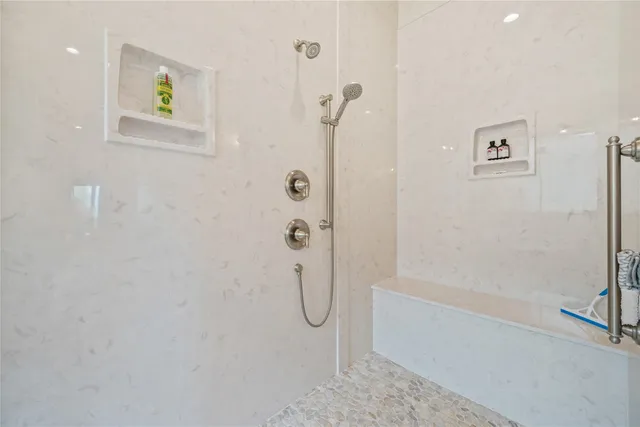 $929,000 | 120 Legacy Boulevard, Point Blank, TX 77364