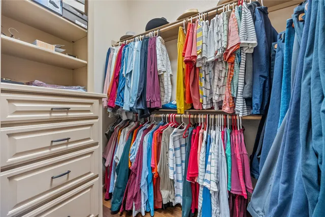 $929,000 | 120 Legacy Boulevard, Point Blank, TX 77364