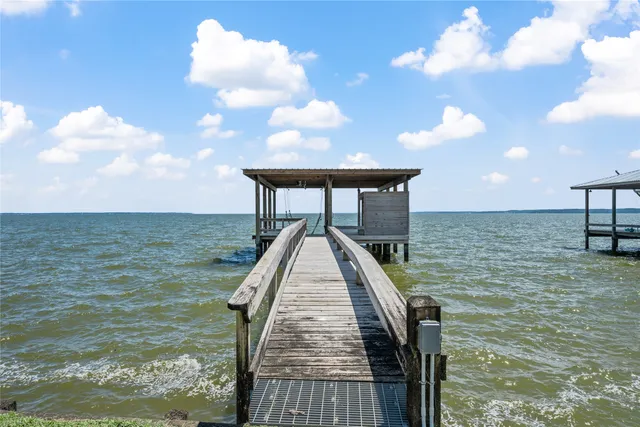 $929,000 | 120 Legacy Boulevard, Point Blank, TX 77364