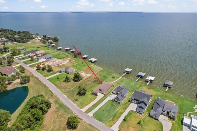 $929,000 | 120 Legacy Boulevard, Point Blank, TX 77364