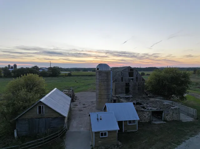 $759,800 | W397S11030 Chimney Rock, Eagle, WI 53119