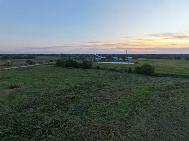 $759,800 | W397S11030 Chimney Rock, Eagle, WI 53119