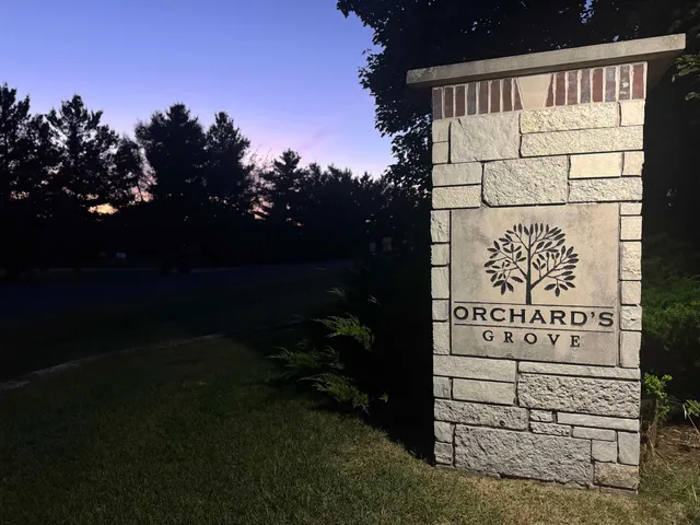 $759,800 | W397S11030 Chimney Rock, Eagle, WI 53119