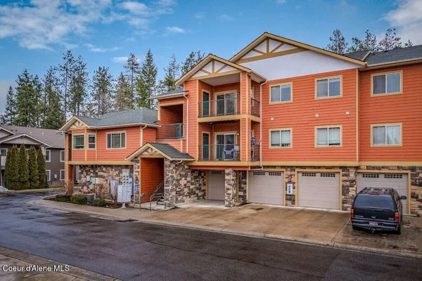 $369,900 | 6800 North Spurwing Loop, Unit 304, Coeur D'Alene, ID 83815